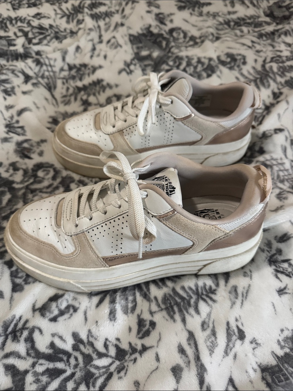 Le Tigre Midtown Platform Sneakers